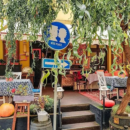 на площі митній в центрі львова Διαμέρισμα