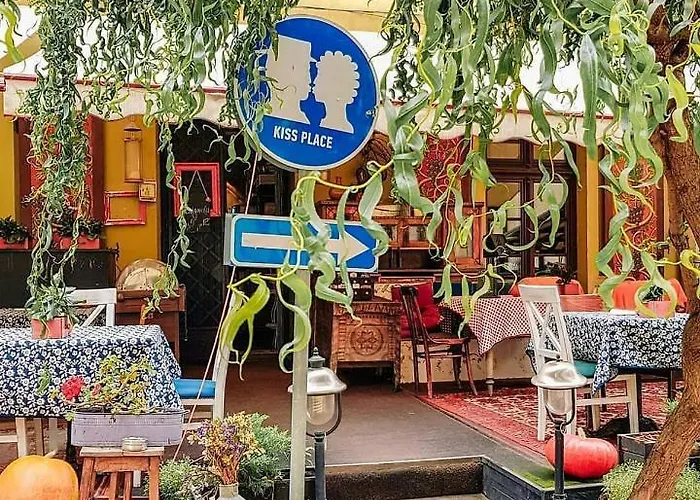 на площі митній в центрі львова Apartment